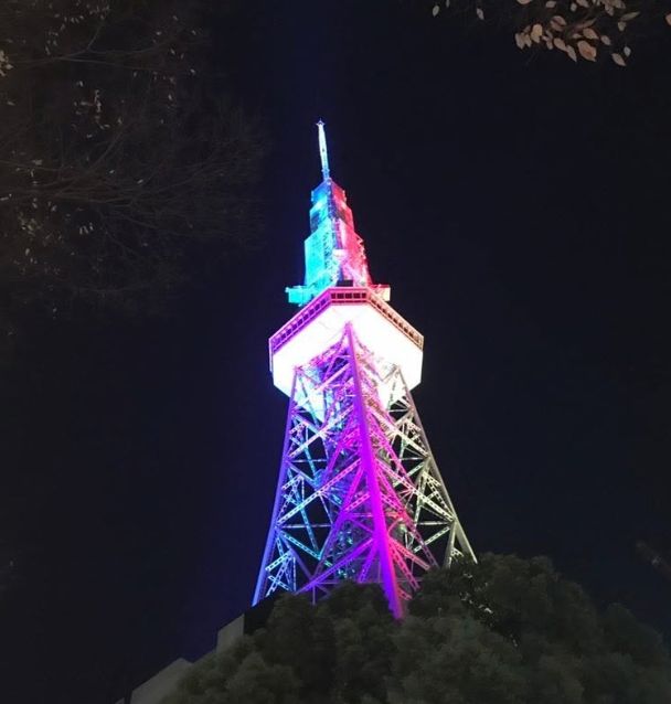 ライトアップされた名古屋テレビ塔